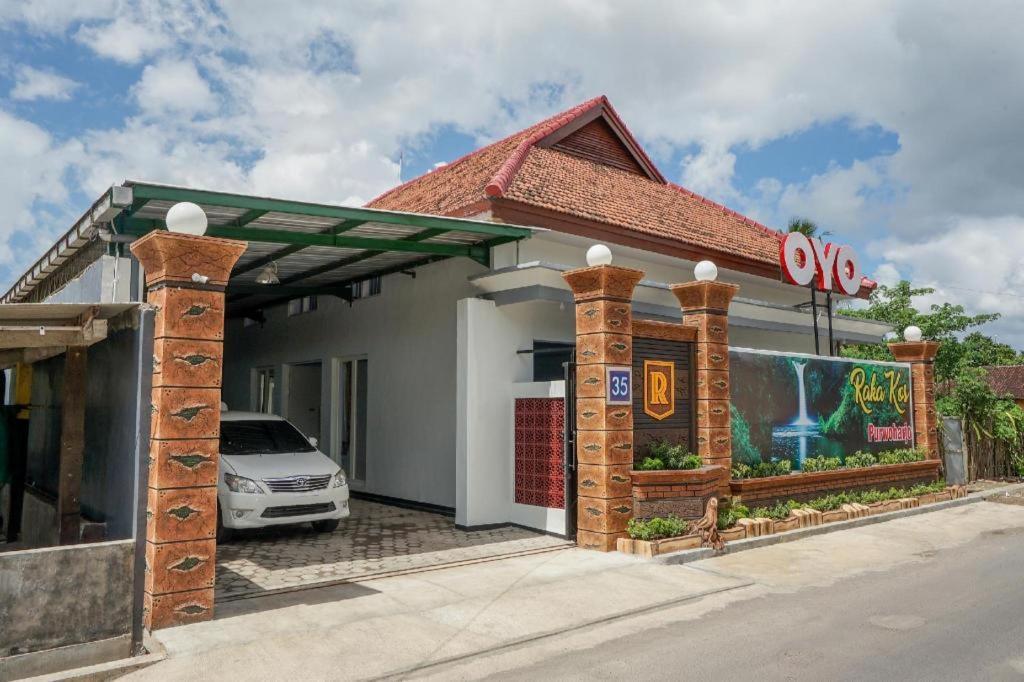 Oyo 477 Raka Residence Syariah Purwoharjo Banyuwangi Banyuwangi  Esterno foto